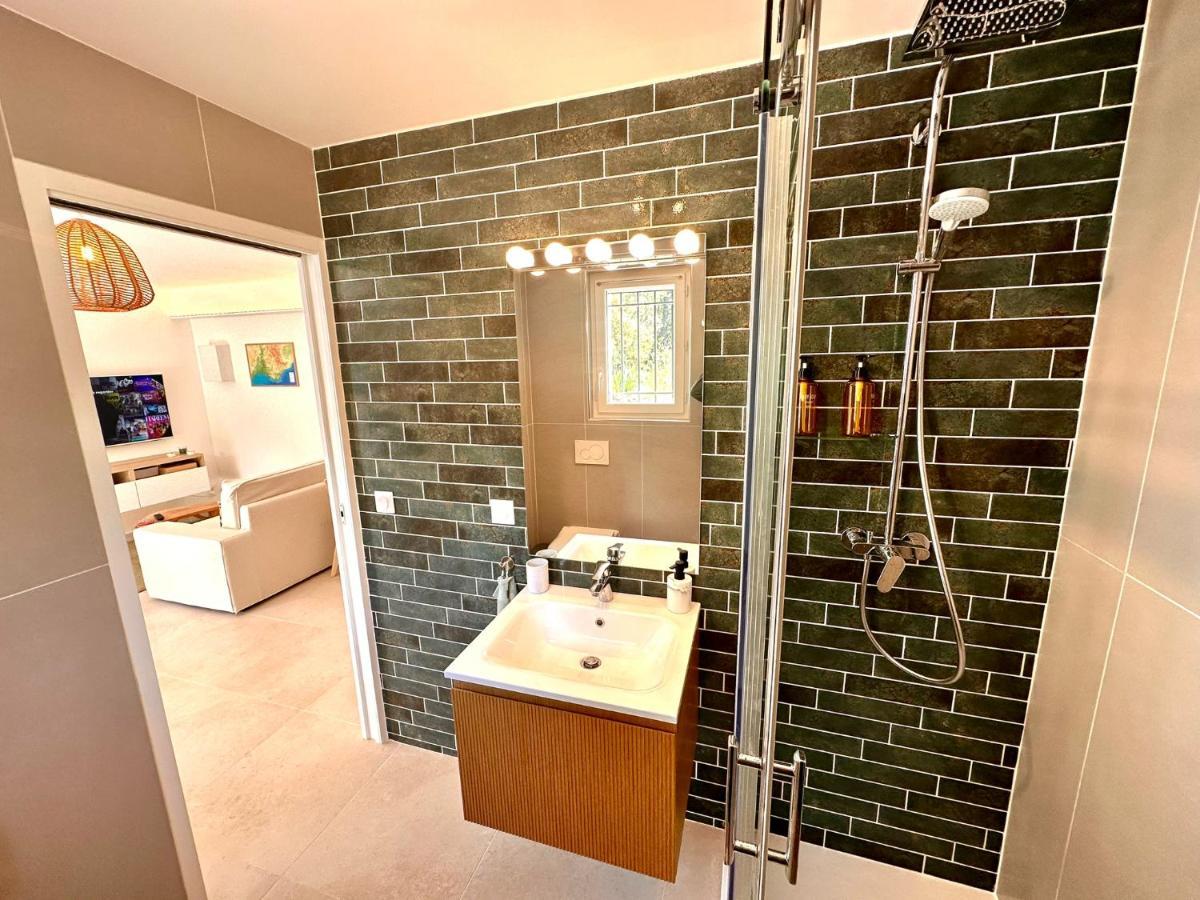 Paisible Studio Tout Neuf En Lisiere De Foret Peyrolles-en-Provence Екстериор снимка