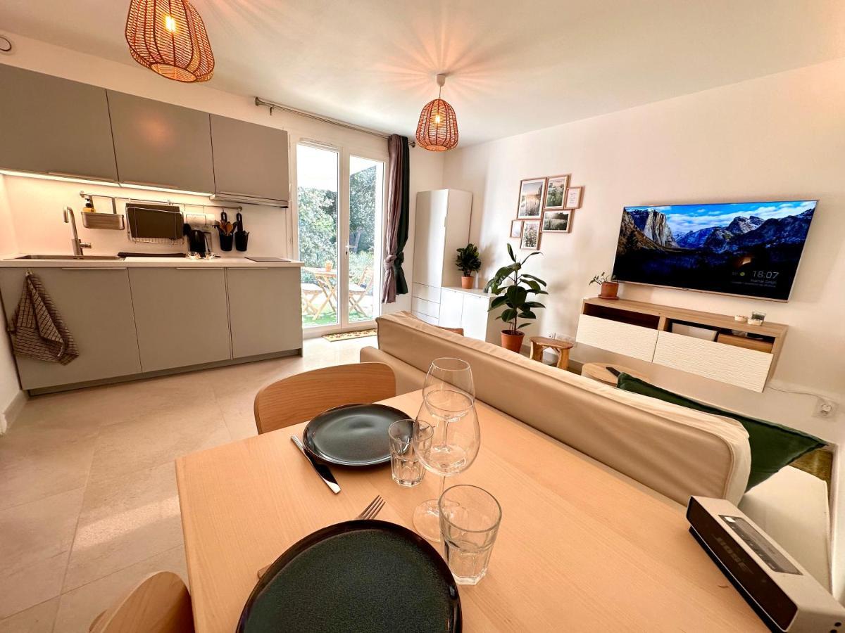 Paisible Studio Tout Neuf En Lisiere De Foret Peyrolles-en-Provence Екстериор снимка
